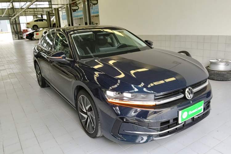 Used Volkswagen Magotan 2024 380TSI DSG Ultimate Edition Exterior 1