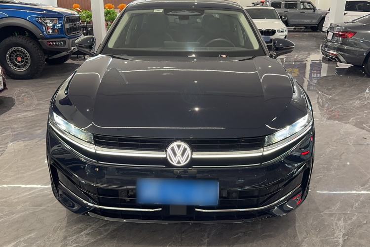 Used Volkswagen Magotan 2024 380TSI DSG Ultimate Edition Exterior 1