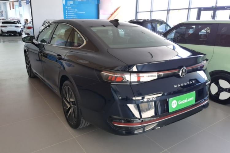 Used Volkswagen Magotan 2024 380TSI DSG Ultimate Edition Exterior 2