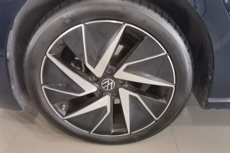 Used Volkswagen Magotan 2024 380TSI DSG Ultimate Edition Exterior 4