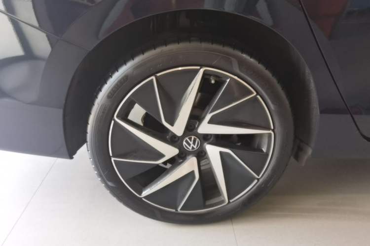 Used Volkswagen Magotan 2024 380TSI DSG Ultimate Edition Exterior 5