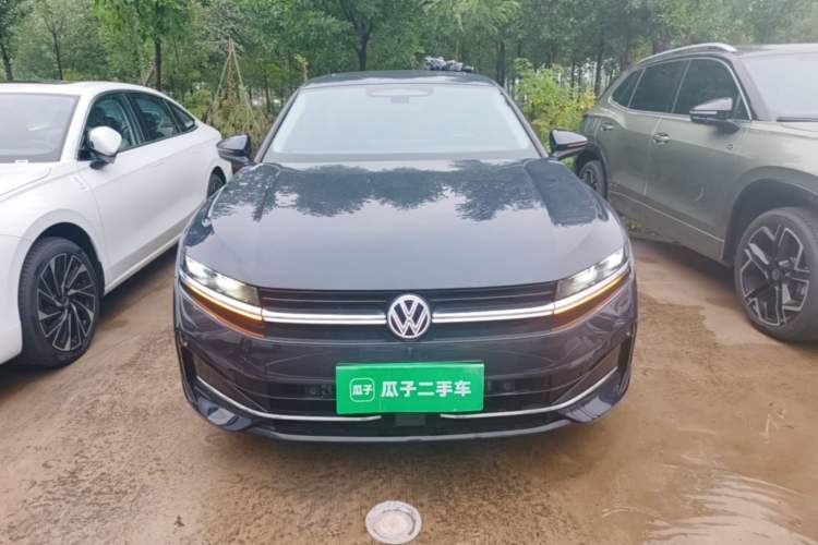 Used Volkswagen Magotan 2024 380TSI DSG Ultimate Edition Front