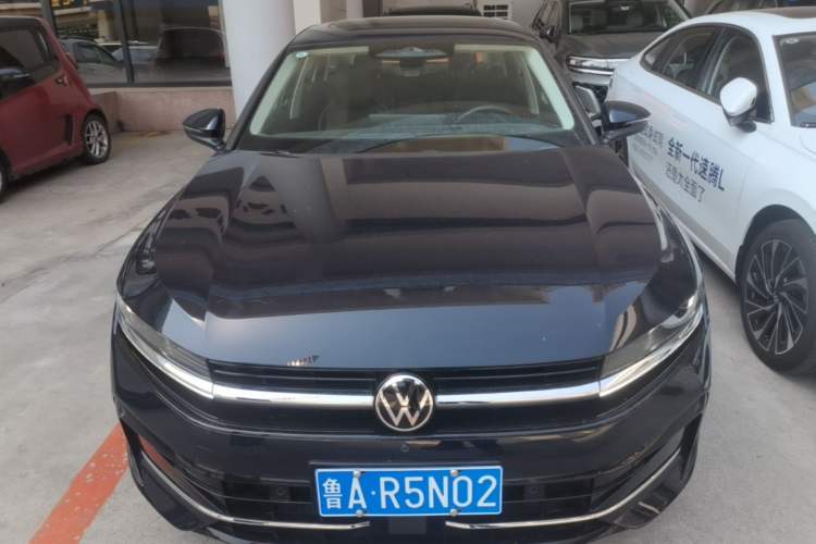 Used Volkswagen Magotan 2024 380TSI DSG Ultimate Edition Front