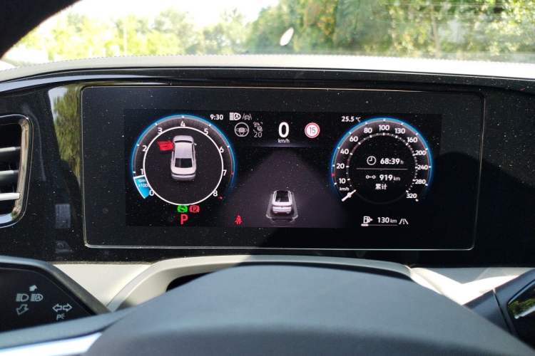 Used Volkswagen Magotan 2024 380TSI DSG Ultimate Edition Instrument Cluster
