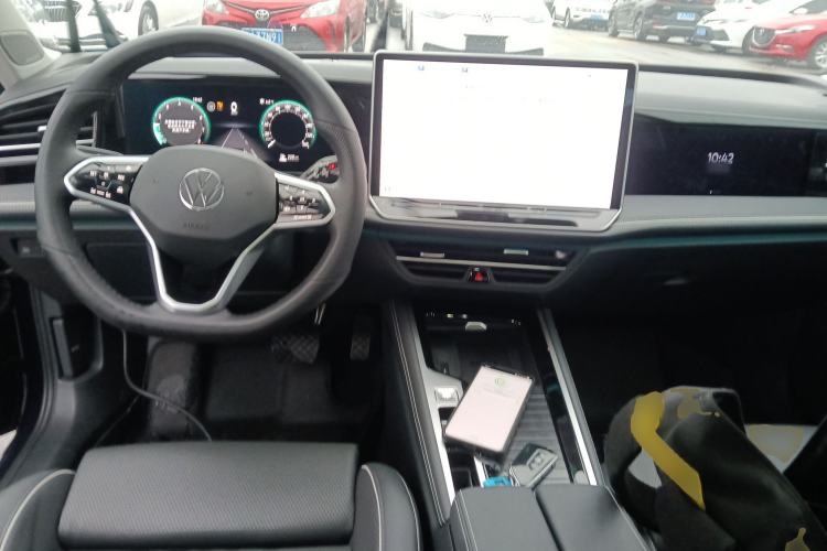 Used Volkswagen Magotan 2024 380TSI DSG Ultimate Edition Interior 2