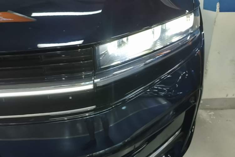 Used Volkswagen Magotan 2024 380TSI DSG Ultimate Edition Left Front Headlight
