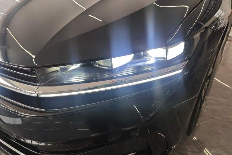 Used Volkswagen Magotan 2024 380TSI DSG Ultimate Edition Left Front Headlight