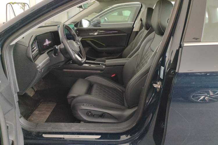Used Volkswagen Magotan 2024 380TSI DSG Ultimate Edition Left Front Seat