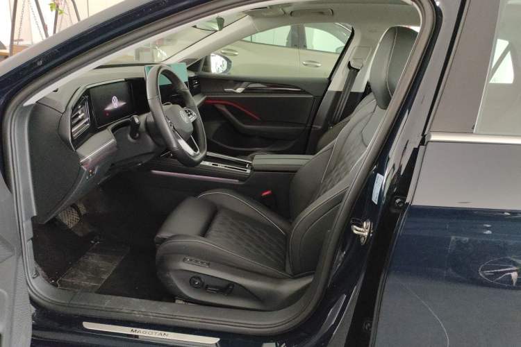 Used Volkswagen Magotan 2024 380TSI DSG Ultimate Edition Left Front Seat