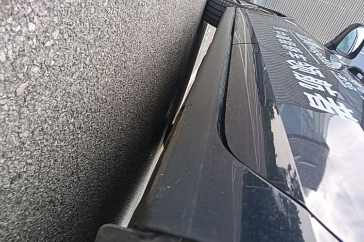 Used Volkswagen Magotan 2024 380TSI DSG Ultimate Edition Left Side Sill