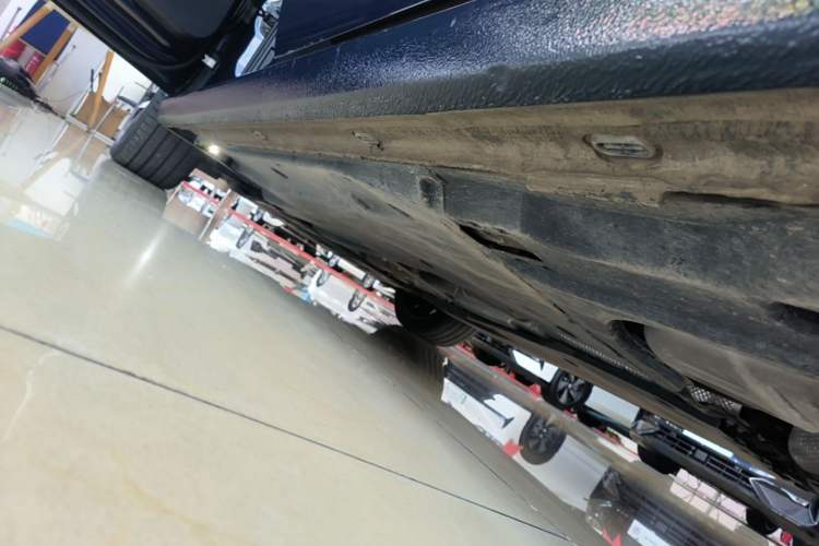 Used Volkswagen Magotan 2024 380TSI DSG Ultimate Edition Left Side Sill