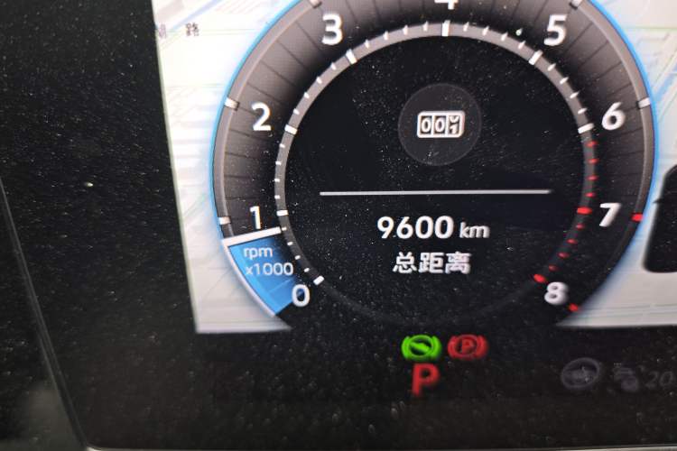 Used Volkswagen Magotan 2024 380TSI DSG Ultimate Edition Odometer Close Up