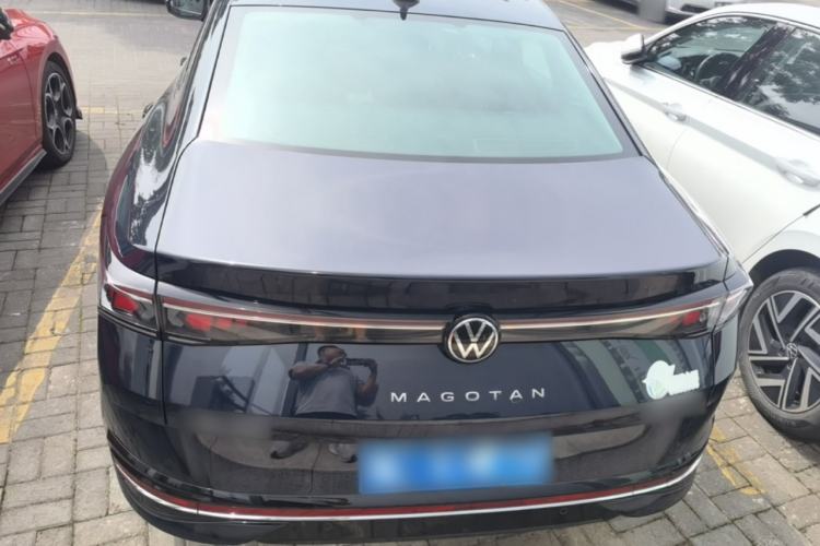 Used Volkswagen Magotan 2024 380TSI DSG Ultimate Edition Rear