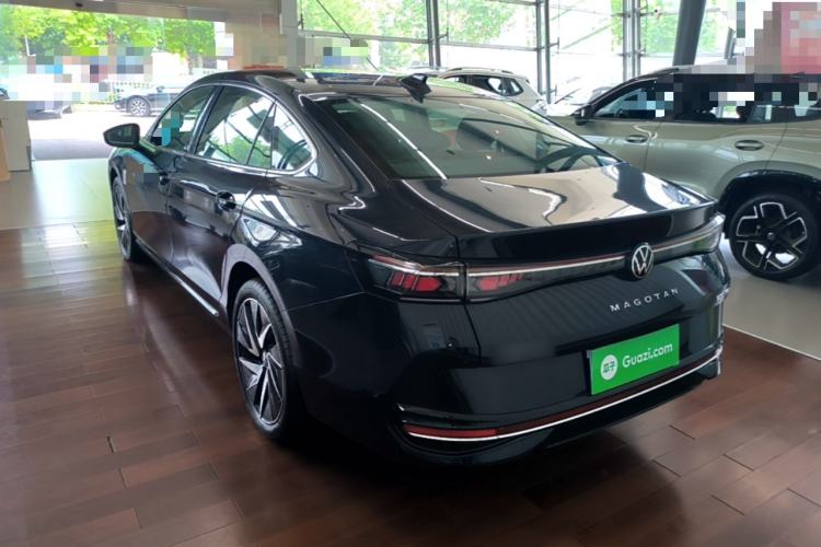 Used Volkswagen Magotan 2024 380TSI DSG Ultimate Edition Rear Left 45 Deg