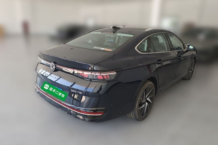 Used Volkswagen Magotan 2024 380TSI DSG Ultimate Edition Rear Right 45 Deg
