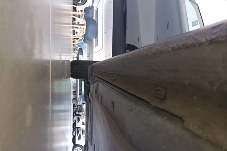 Used Volkswagen Magotan 2024 380TSI DSG Ultimate Edition Right Side Sill