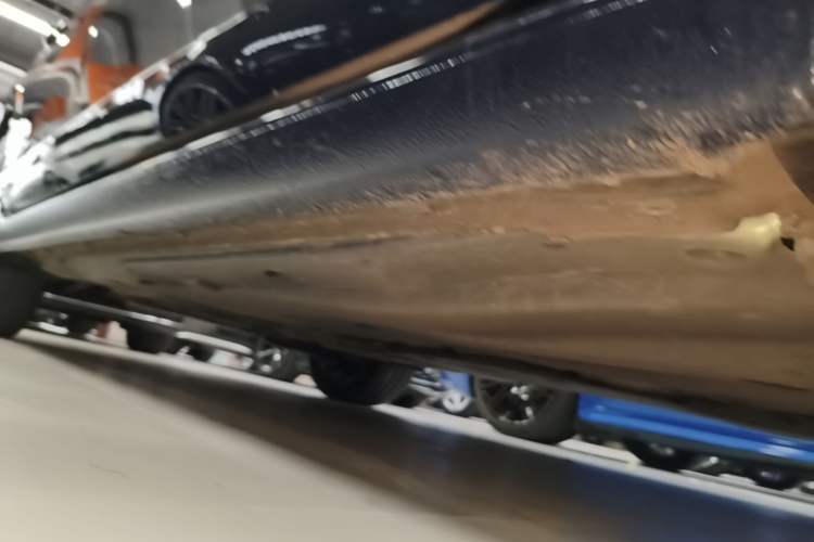 Used Volkswagen Magotan 2024 380TSI DSG Ultimate Edition Right Side Sill