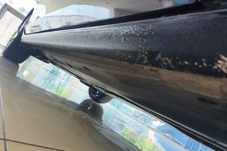 Used Volkswagen Magotan 2024 380TSI DSG Ultimate Edition Right Side Sill