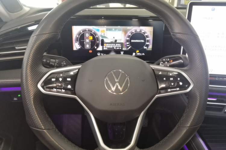 Used Volkswagen Magotan 2024 380TSI DSG Ultimate Edition Steering Wheel