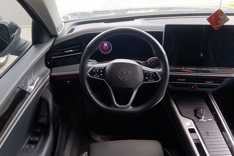 Used Volkswagen Magotan 2024 380TSI DSG Ultimate Edition Steering Wheel