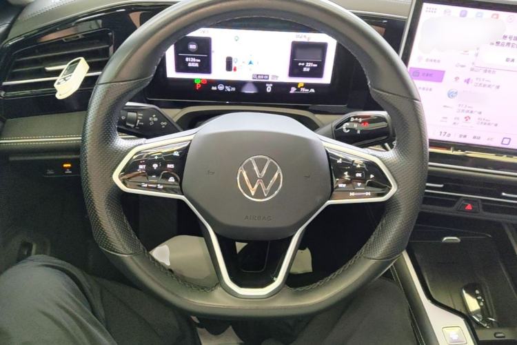 Used Volkswagen Magotan 2024 380TSI DSG Ultimate Edition Steering Wheel