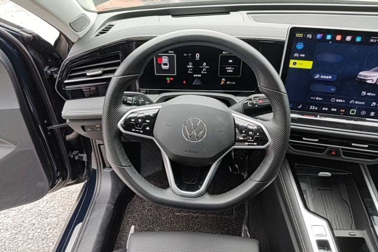 Used Volkswagen Magotan 2024 380TSI DSG Ultimate Edition Steering Wheel