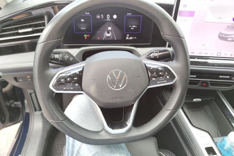 Used Volkswagen Magotan 2024 380TSI DSG Ultimate Edition Steering Wheel