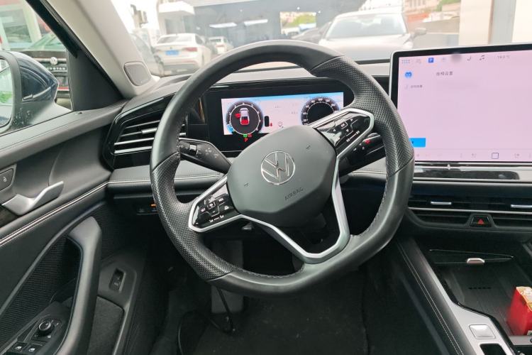 Used Volkswagen Magotan 2024 380TSI DSG Ultimate Edition Steering Wheel