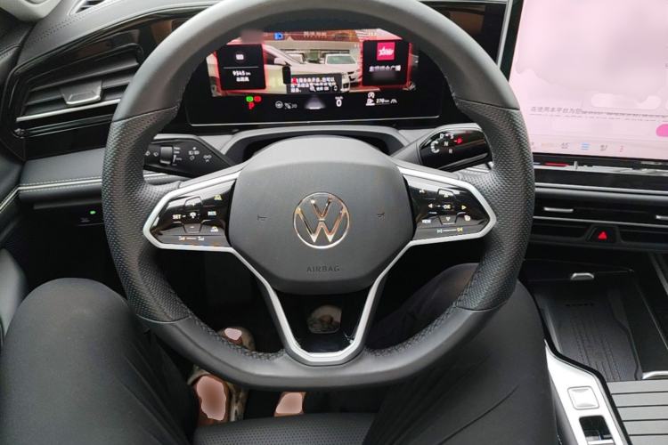 Used Volkswagen Magotan 2024 380TSI DSG Ultimate Edition Steering Wheel