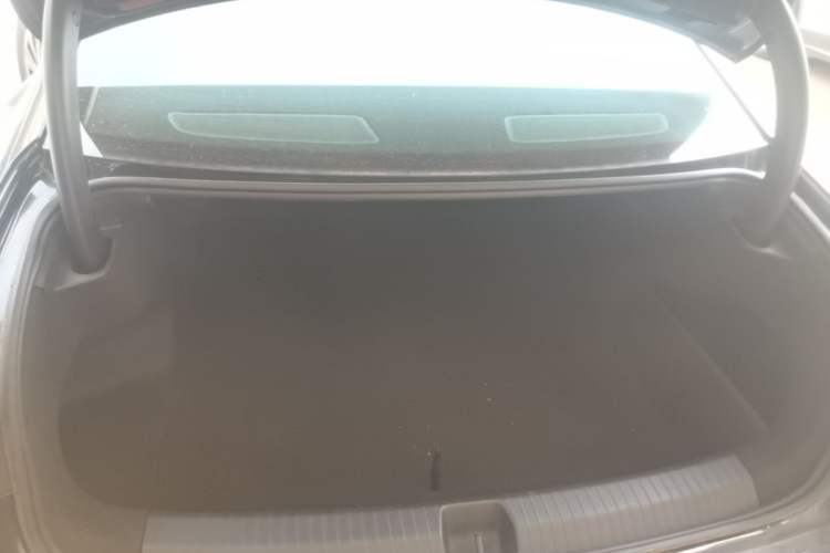 Used Volkswagen Magotan 2024 380TSI DSG Ultimate Edition Trunk