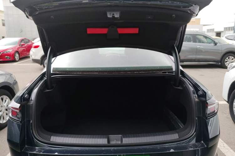 Used Volkswagen Magotan 2024 380TSI DSG Ultimate Edition Trunk