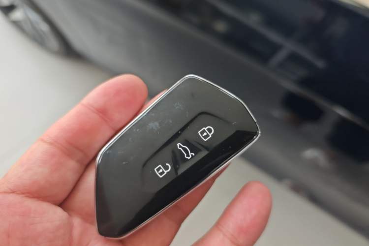 Used Volkswagen Magotan 2024 380TSI DSG Ultimate Edition Vehicle Key