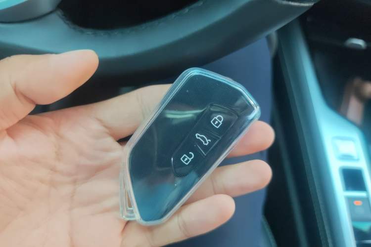 Used Volkswagen Magotan 2024 380TSI DSG Ultimate Edition Vehicle Key