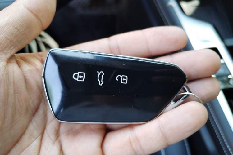Used Volkswagen Magotan 2024 380TSI DSG Ultimate Edition Vehicle Key