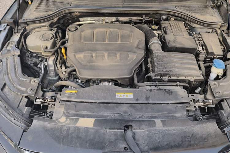 Used Volkswagen Magotan 2024 380TSI DSG Ultimate Edition Engine Bay