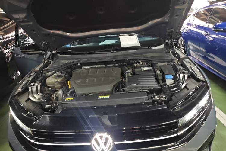 Used Volkswagen Magotan 2024 380TSI DSG Prestige Edition DaMai Package Engine Bay
