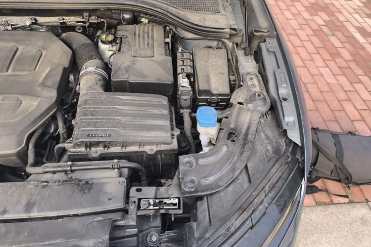 Used Volkswagen Magotan 2024 380TSI DSG Ultimate Edition Engine Bay Left