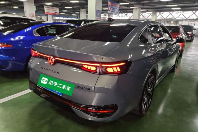 Used Volkswagen Magotan 2024 380TSI DSG Prestige Edition DaMai Package Rear Right 45 Deg