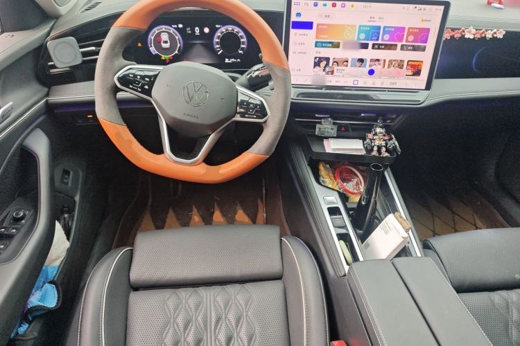 Used Volkswagen Magotan 2024 380TSI DSG Prestige Edition DaMai Package Steering Wheel