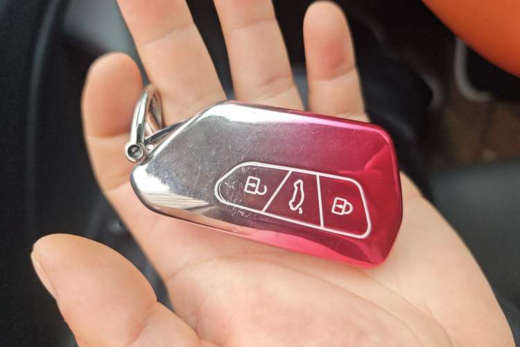 Used Volkswagen Magotan 2024 380TSI DSG Prestige Edition DaMai Package Vehicle Key