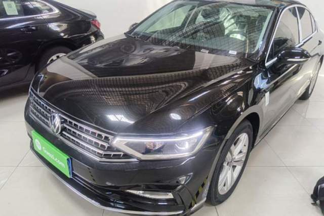 Used Volkswagen Magotan 2025 Zhongxiang Version 280TSI DSG Comfort Edition