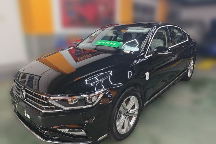 Gebrauchter Volkswagen Magotan 2025 Zhongxiang Version 280TSI DSG Comfort Edition Guazi used car, China used car export, Used car for sale, Used  cars, Cheapest cars for sale