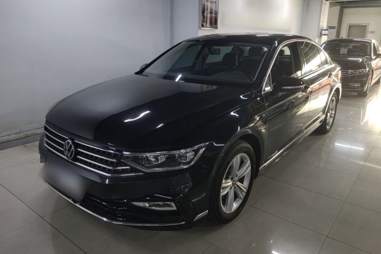 Volkswagen Magotan 2025 Zhongxiang Version 280TSI DSG Comfort Edition