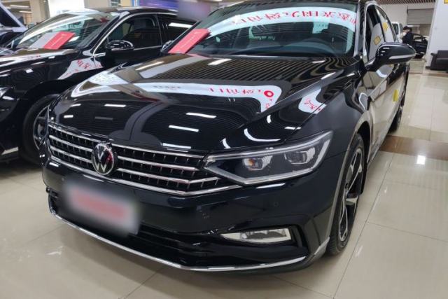 Used Volkswagen Magotan 2025 Zhongxiang Model 280TSI DSG Luxury Version