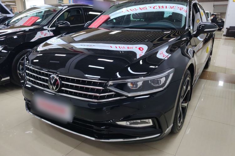 Used Volkswagen Magotan 2025 Zhongxiang Model 280TSI DSG Luxury Version Guazi used car, China used car export, Used car for sale, Used  cars, Cheapest cars for sale