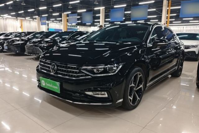 Used Volkswagen Magotan 2025 Zhongxiang Version 330TSI DSG Luxury Edition