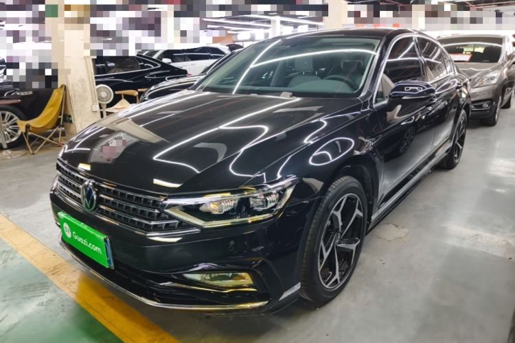Volkswagen Magotan 2025 Zhongxiang Model 280TSI DSG Luxury Version