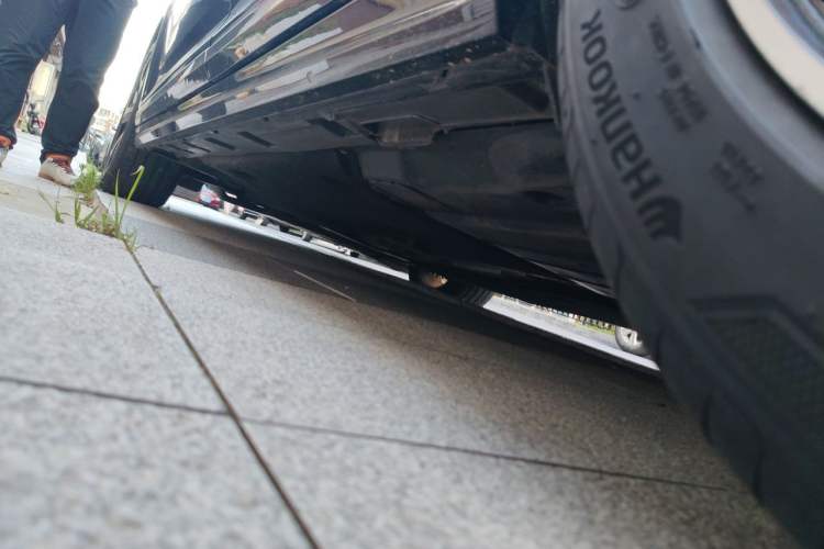 Used Volkswagen Magotan 2025 Zhongxiang Version 330TSI DSG Luxury Edition Chassis Rear Left