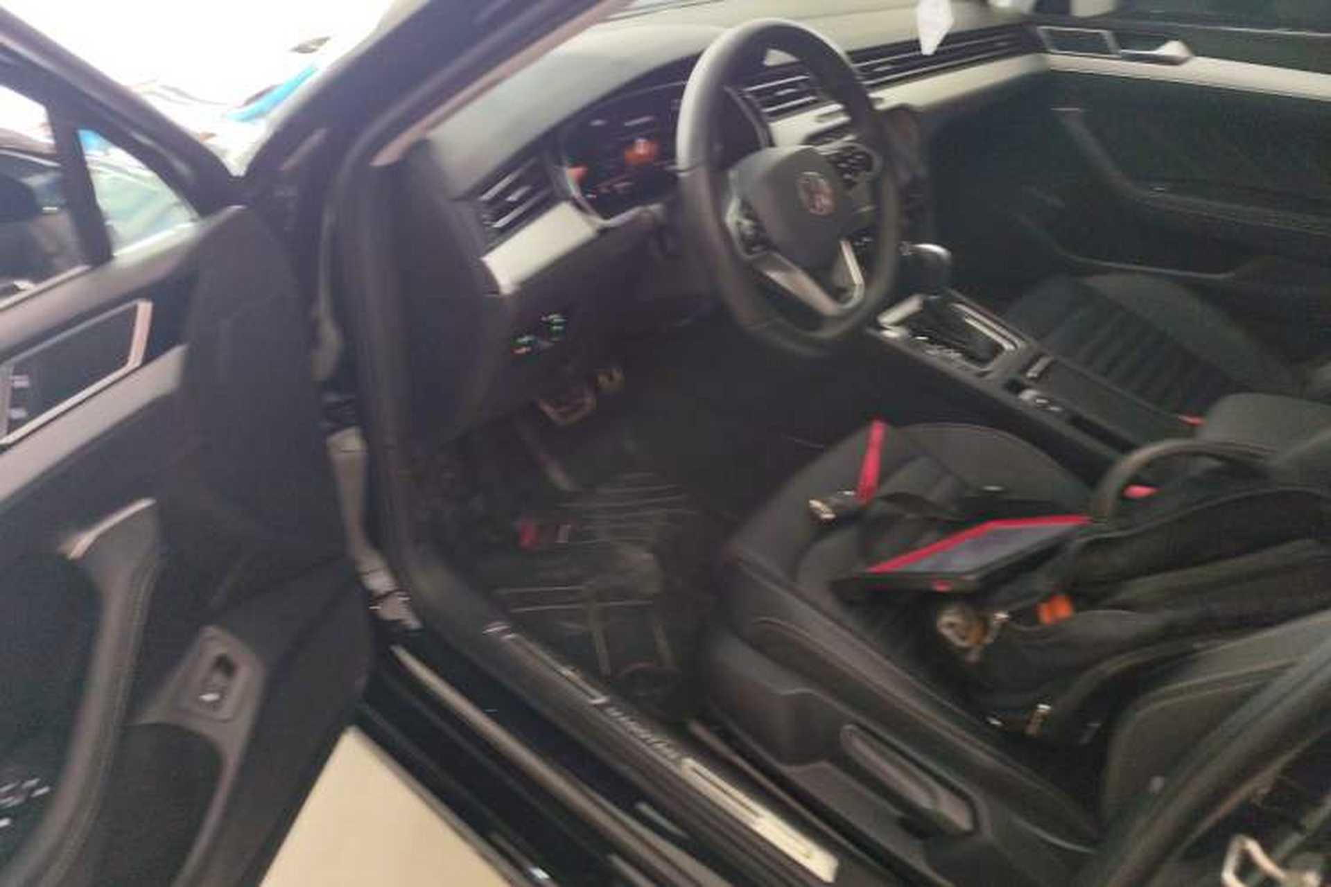 Used Volkswagen Magotan 2025 Zhongxiang Version 280TSI DSG Comfort Edition Driver Seat