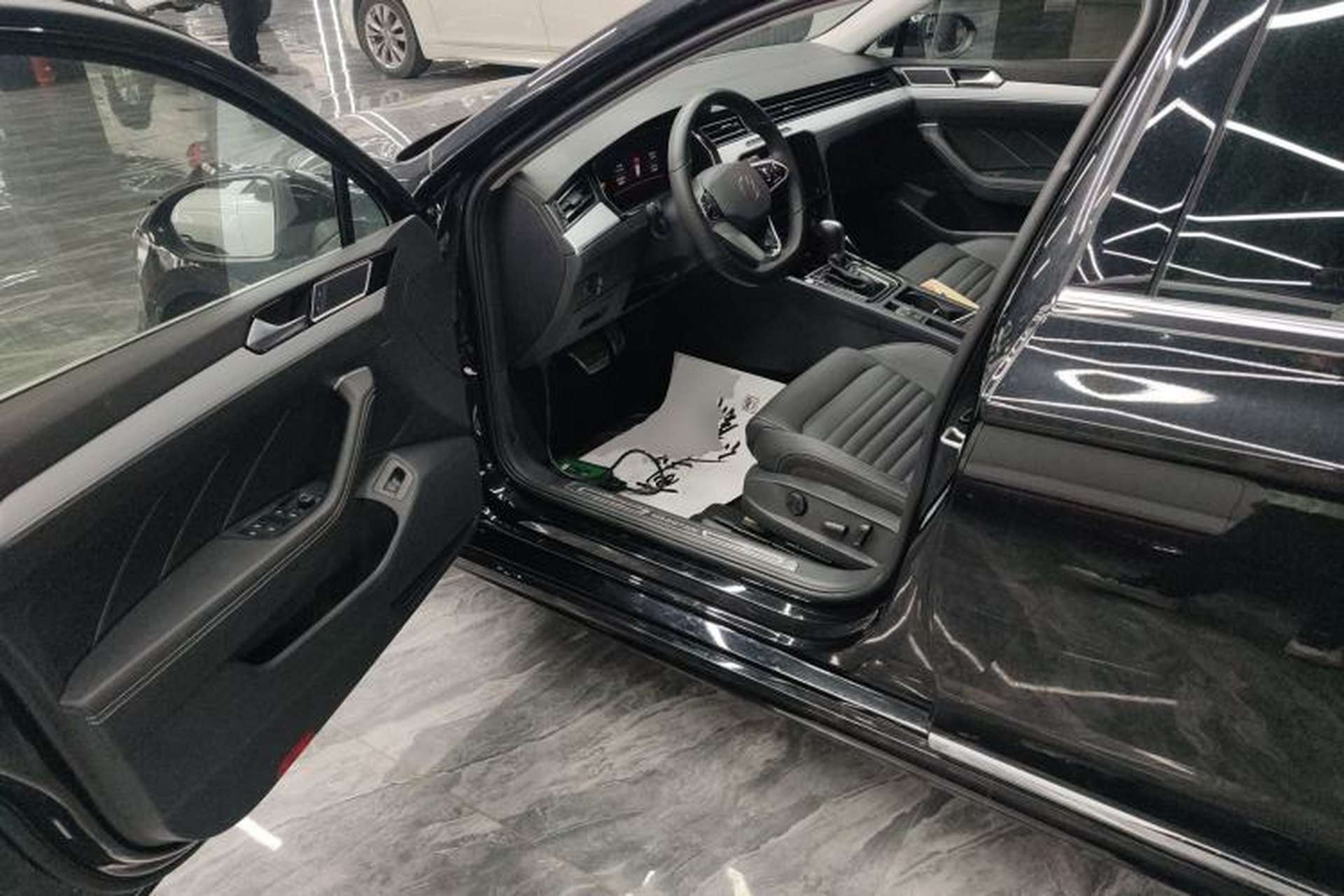 Used Volkswagen Magotan 2025 Zhongxiang Version 280TSI DSG Comfort Edition Driver Seat